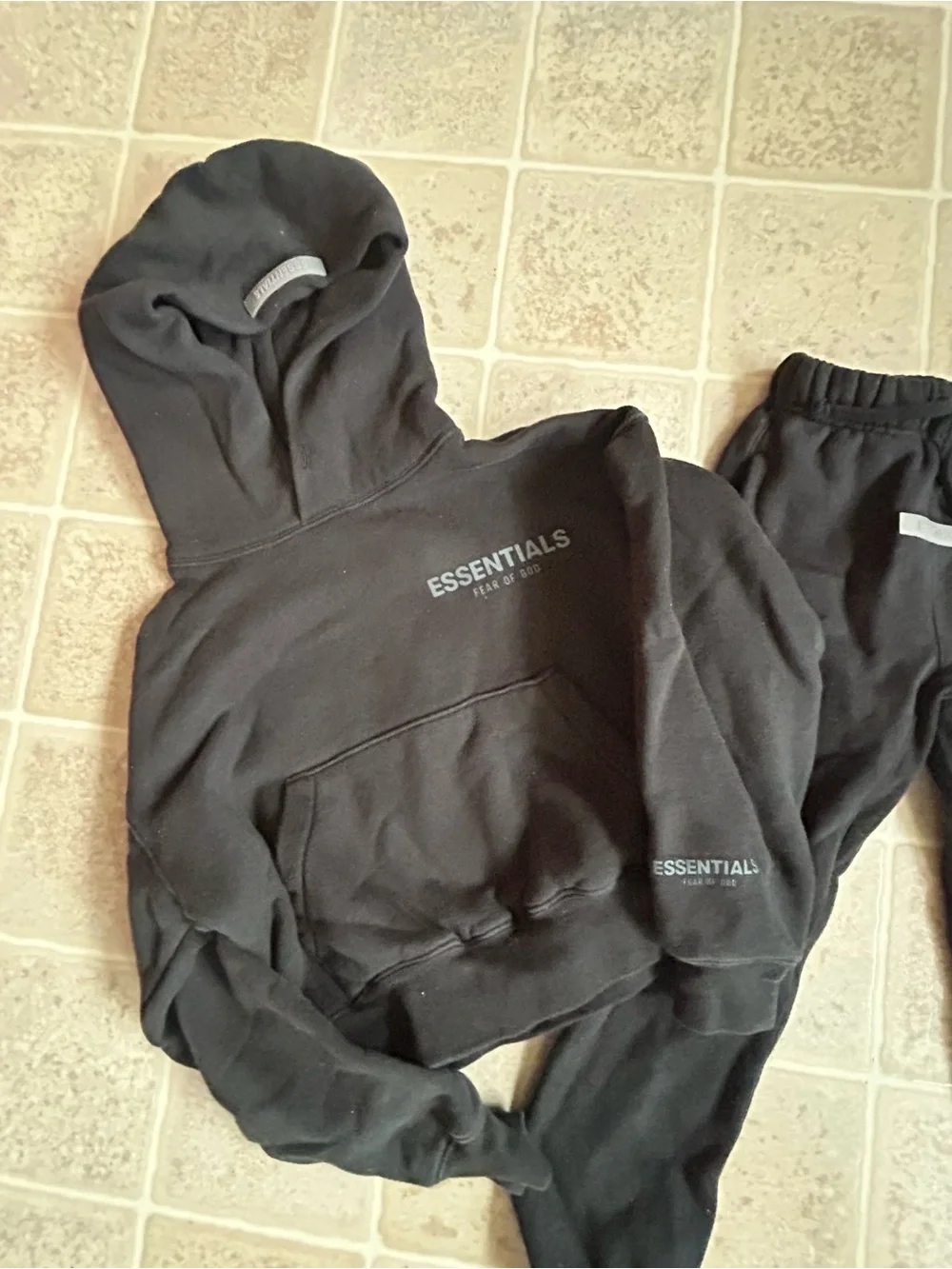 Essential Kids 2pc Hoodie set